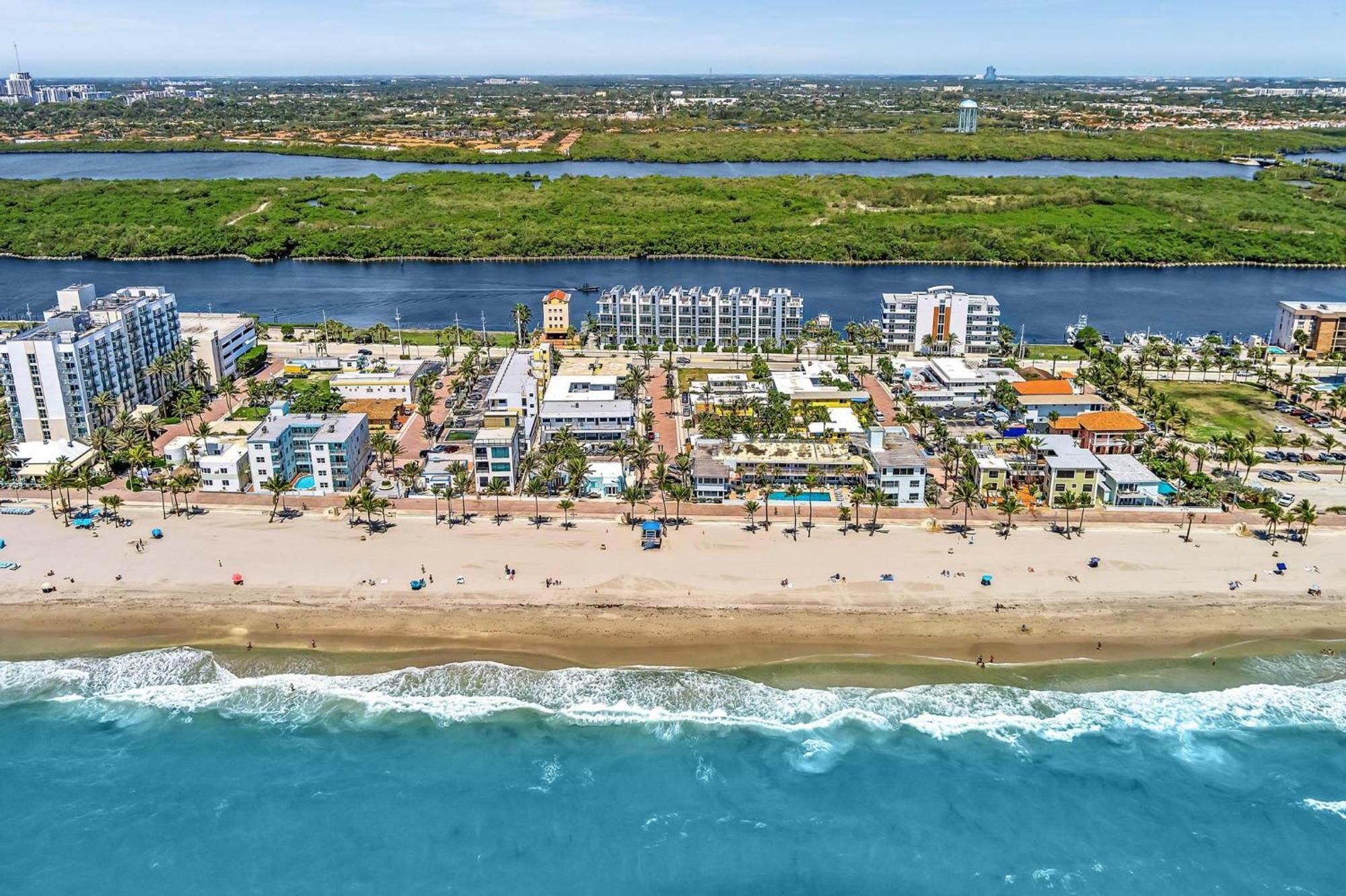 Beachfront & Pool Near Marriott Hollywood Beach Exteriör bild